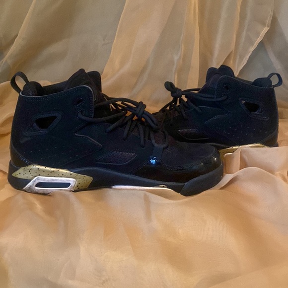 Jordan’s - Picture 4 of 5